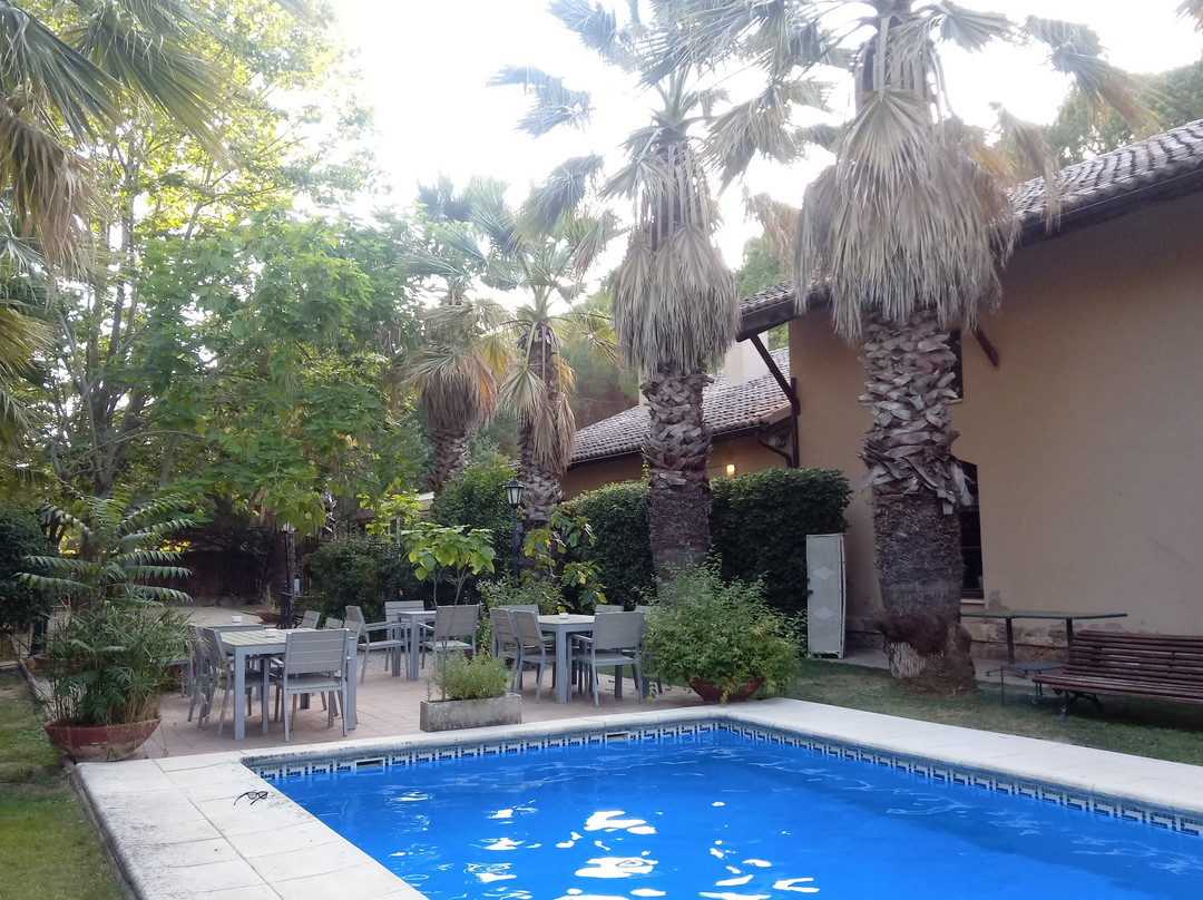 Hotel L'Estacio主图