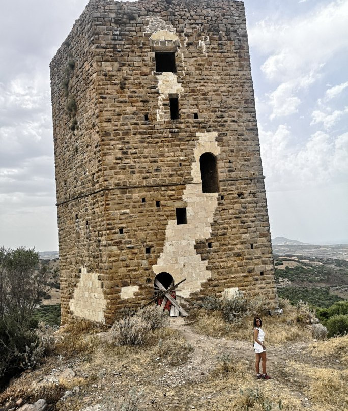 Castello dei Doria-Santa Maria Coghinas必去景点