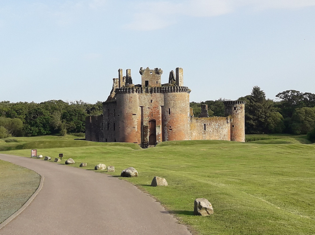 Caerlaverock Castle景点图片