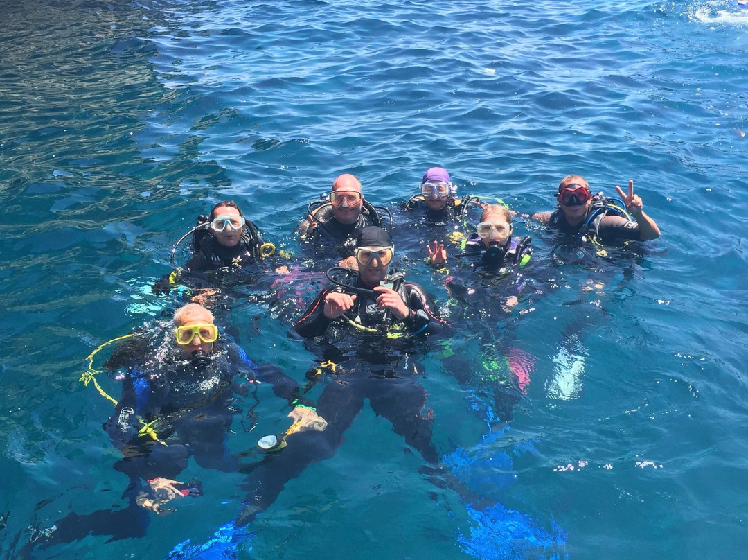 Dive Deep Blue-Bugibba必去景点