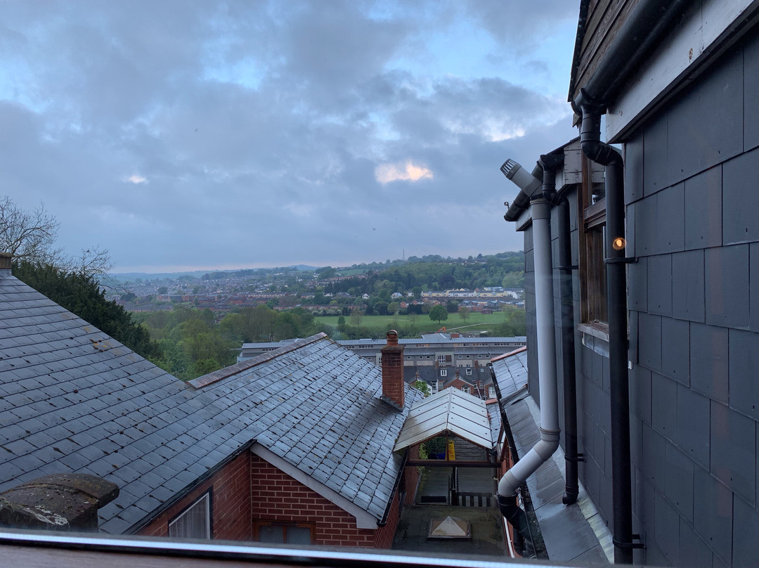 特尔斯达酒店主图