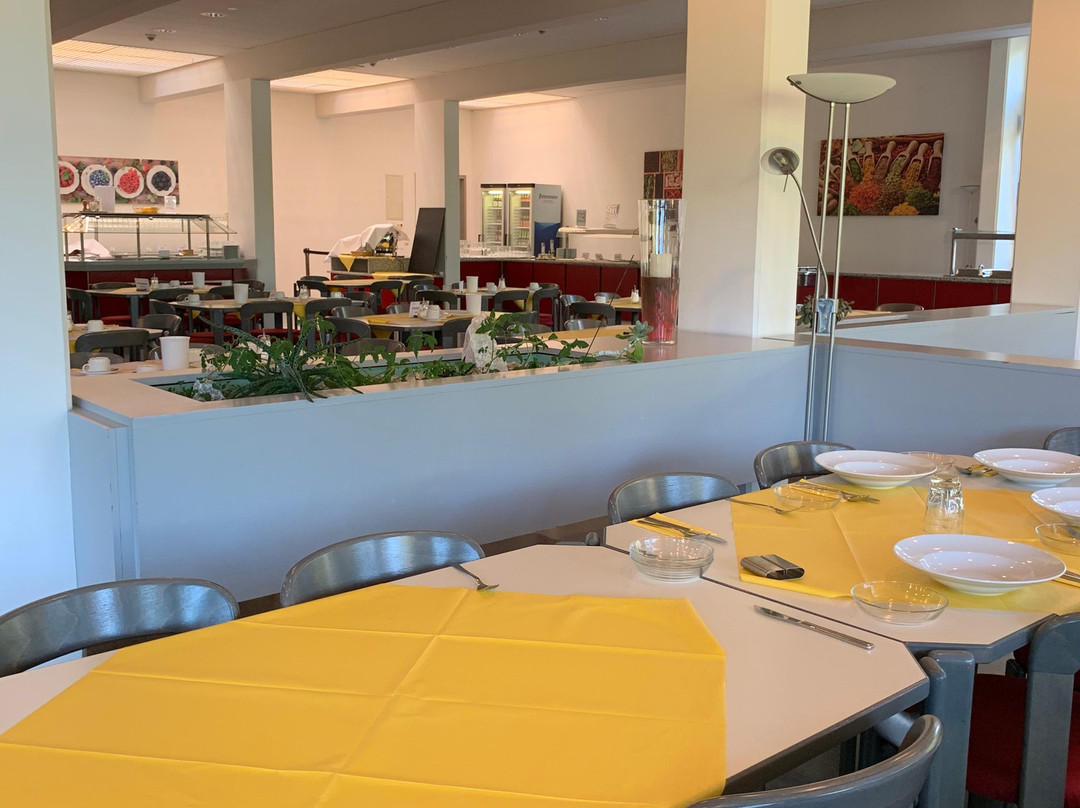 Heinrich Pesch Hotel主图