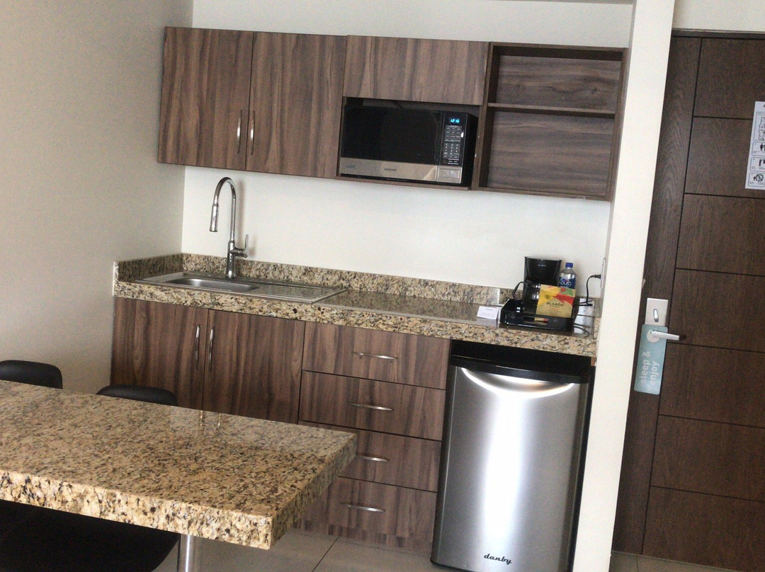 Hotel Occidental主图