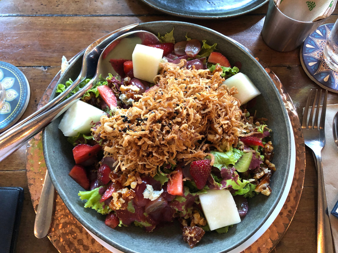 Burrow's Cafe and Beehouse