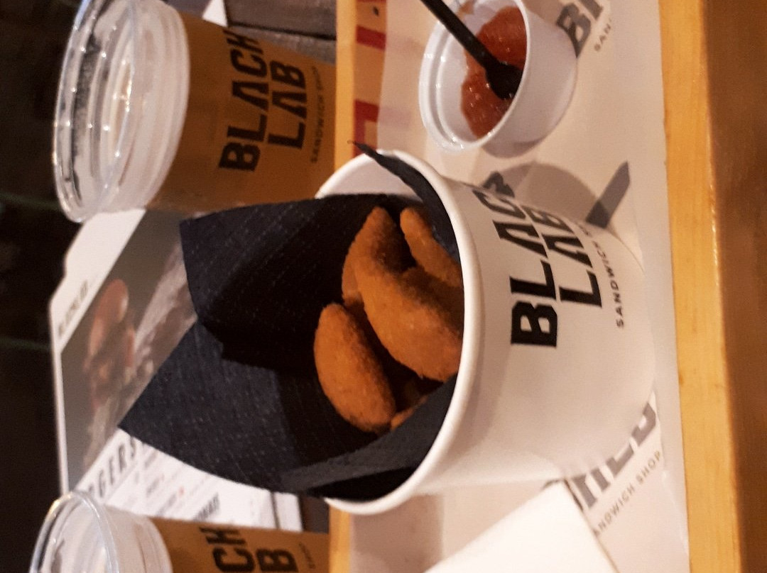 Black Lab Sandwish Shop