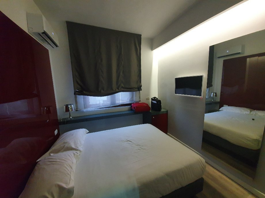 Hotel Leopardi主图