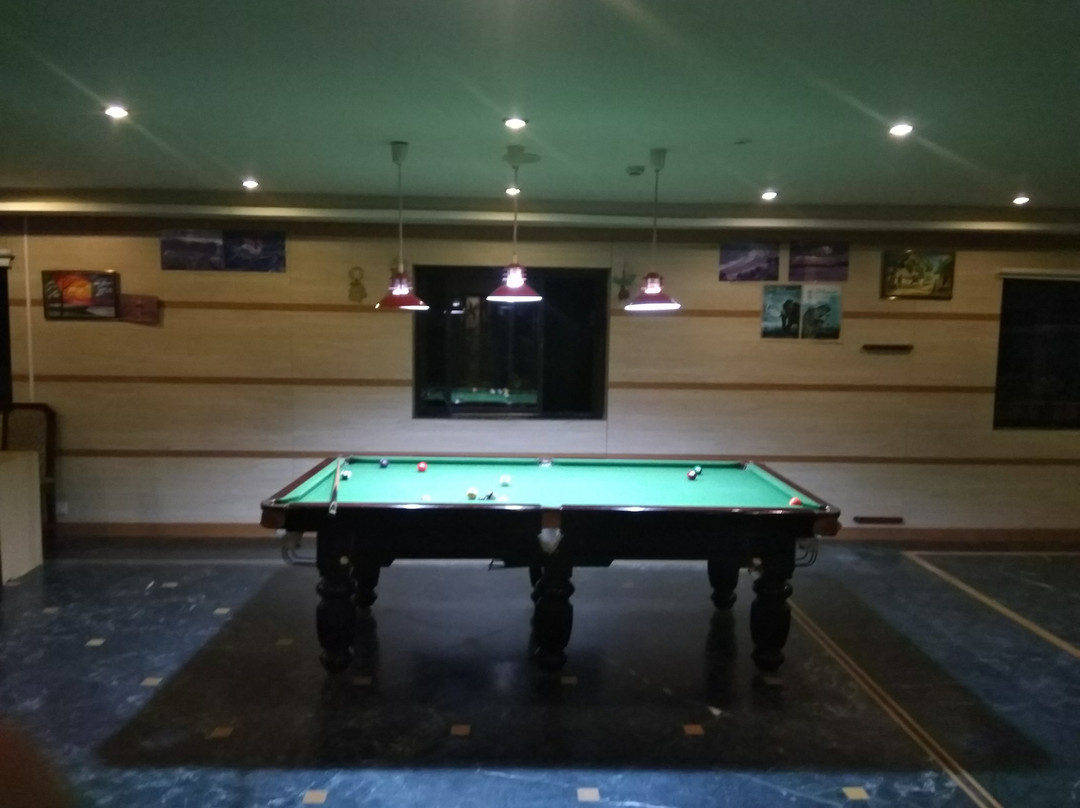 Sterling Karwar主图