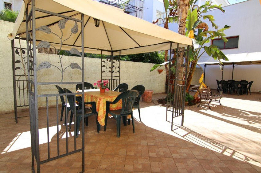 萨兰托阿马雷酒店主图