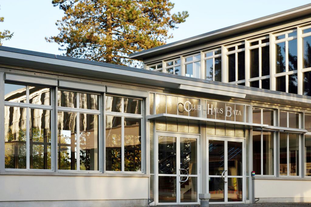 Bata Clubhaus-官方