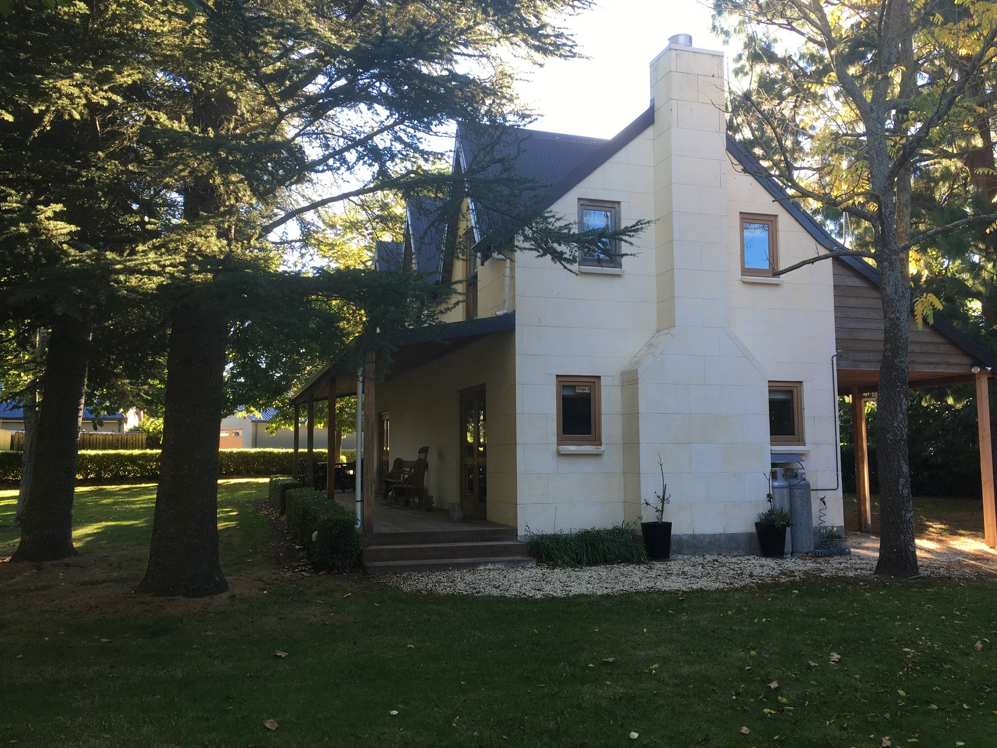 Whitestone Cottages-官方