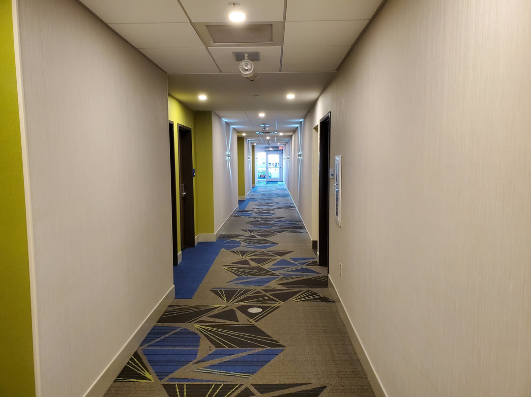 Holiday Inn Express & Suites Medford By IHG主图