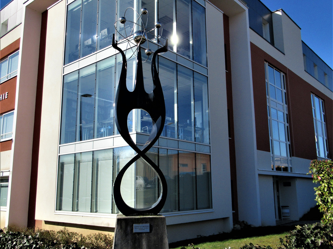 Esprit et Matiere