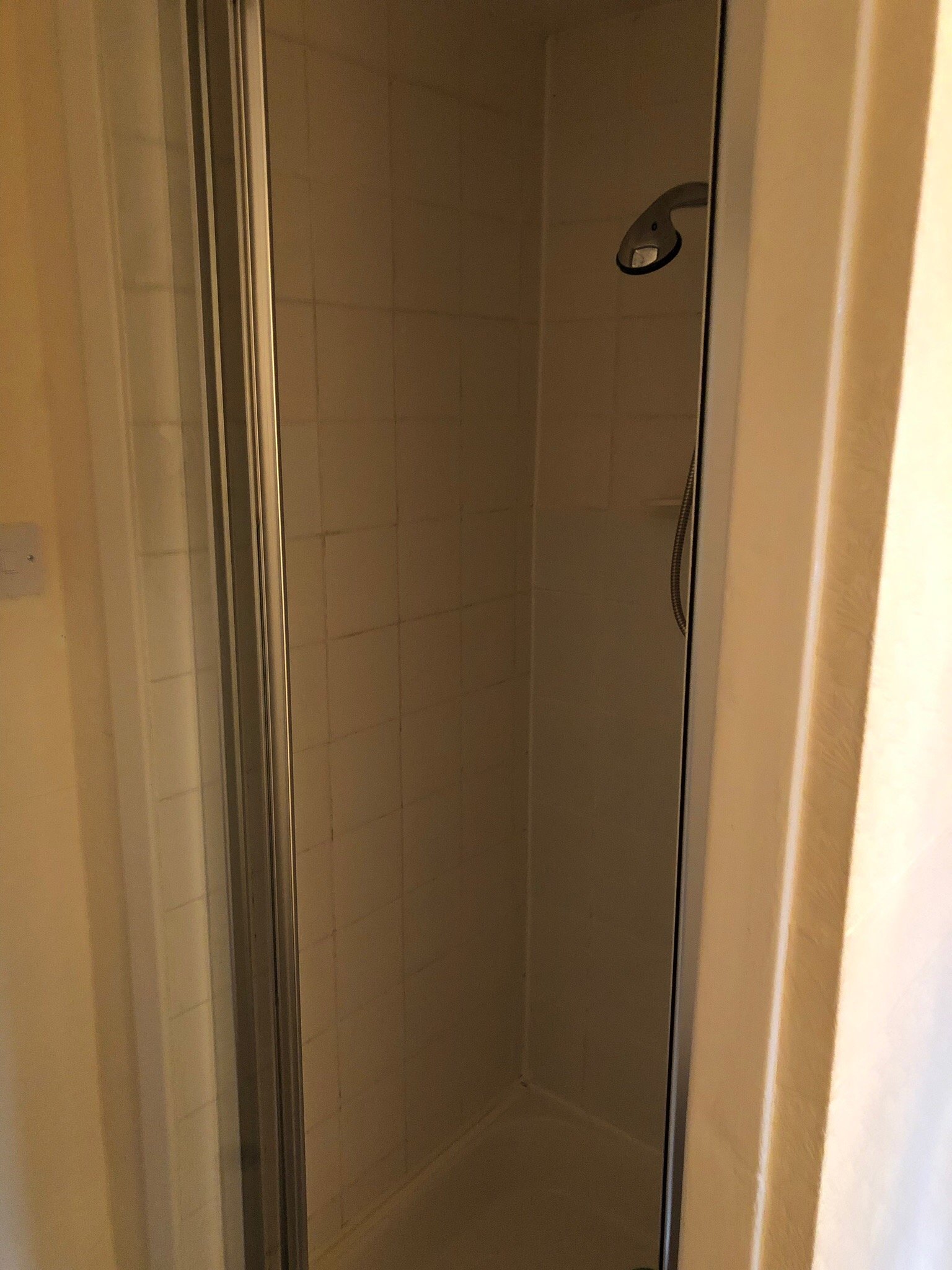 Highland House Hotel-官方