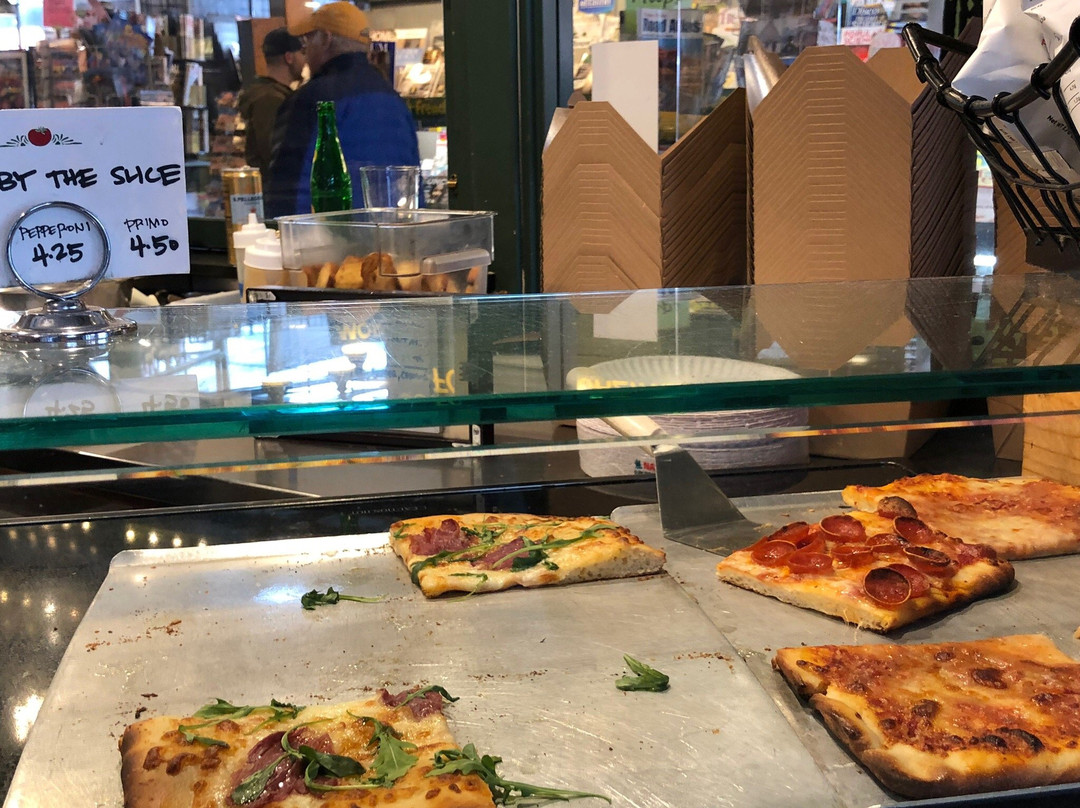 DeLaurenti-西雅图必去景点