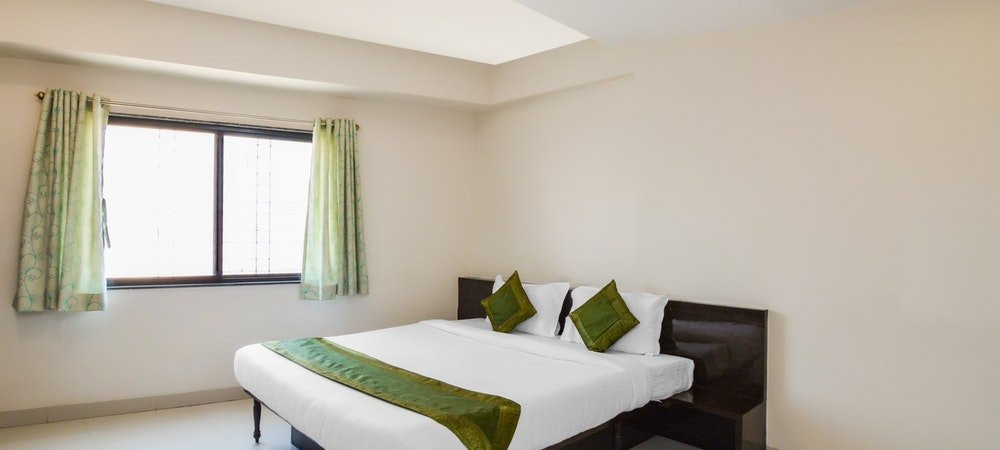 Treebo Trip Mahalaxmi Executive主图