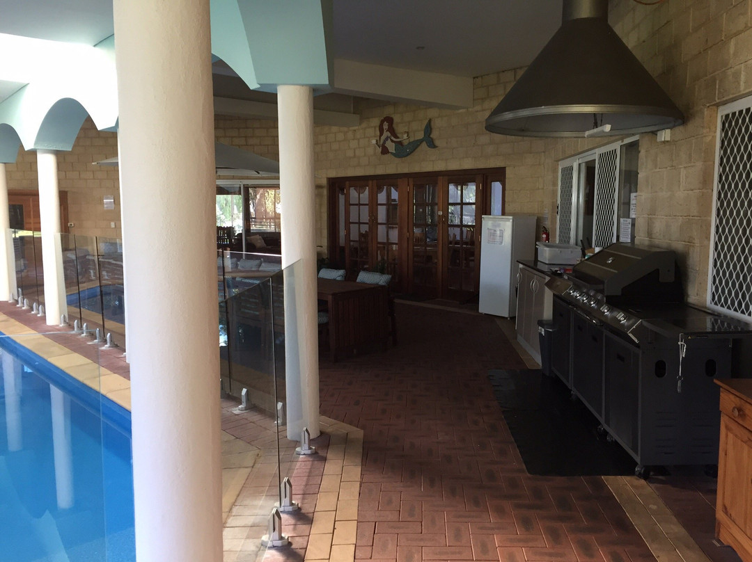 巴瑟尔顿图亚特斯游客民宿旅馆主图