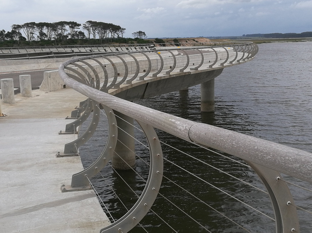 Puente Laguna Garzon-Maldonado必去景点