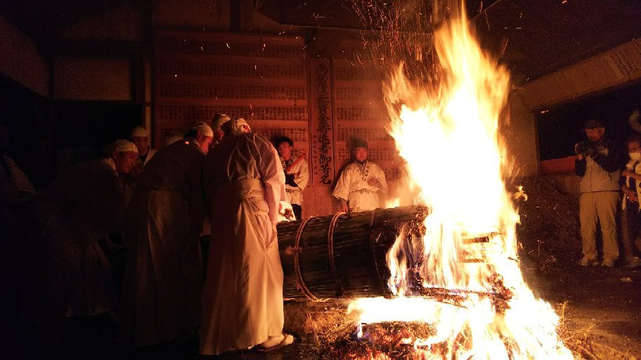Hosono Shrine-精华町必去景点