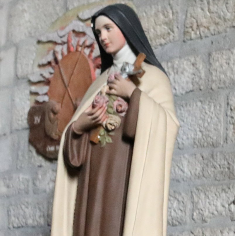 Eglise Saint Nicolas-博讷必去景点