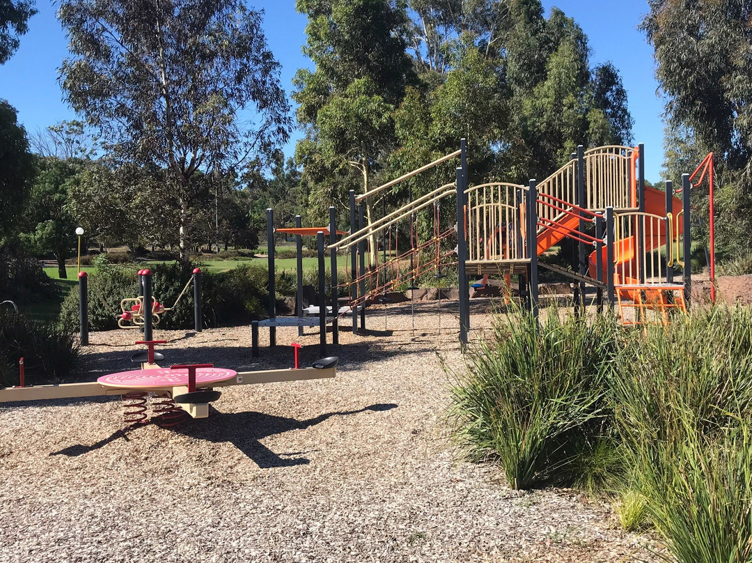 Red Earth Community Park-Mooroolbark必去景点