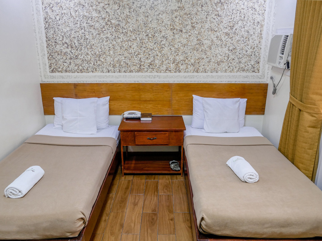 Farmhouse Hotel and Cafe主图