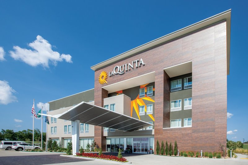 La Quinta Inn & Suites by Wyndham Tulsa Broken Arrow主图
