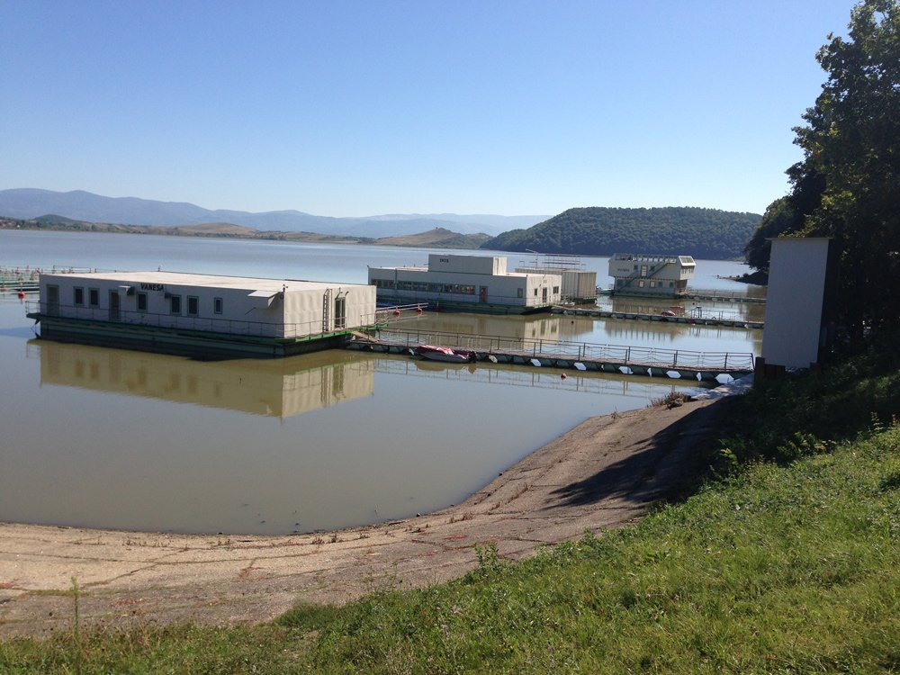 Lacul Călinești景点图片