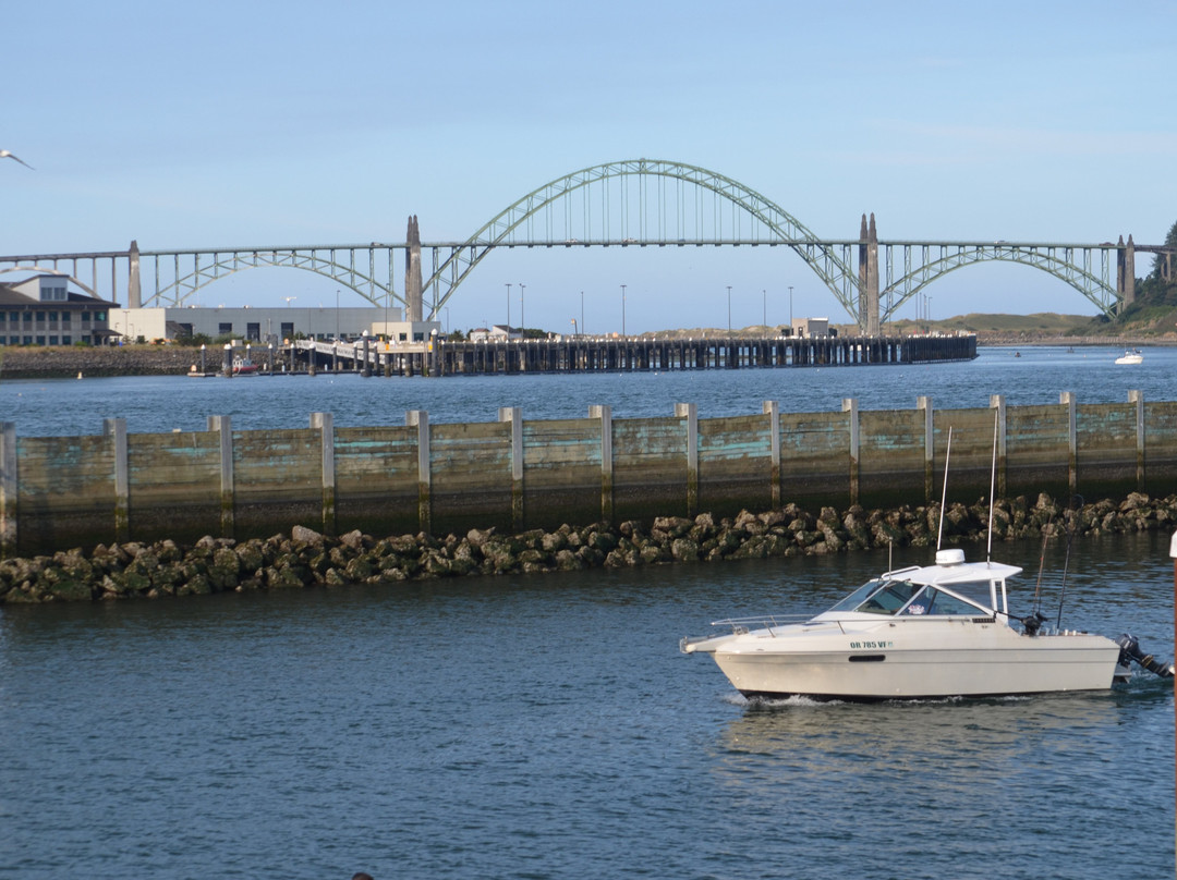 Embarcadero Resort Hotel and Marina主图