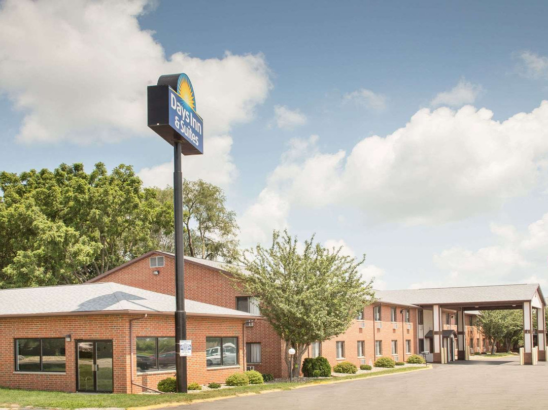 Days Inn & Suites by Wyndham Waterloo主图