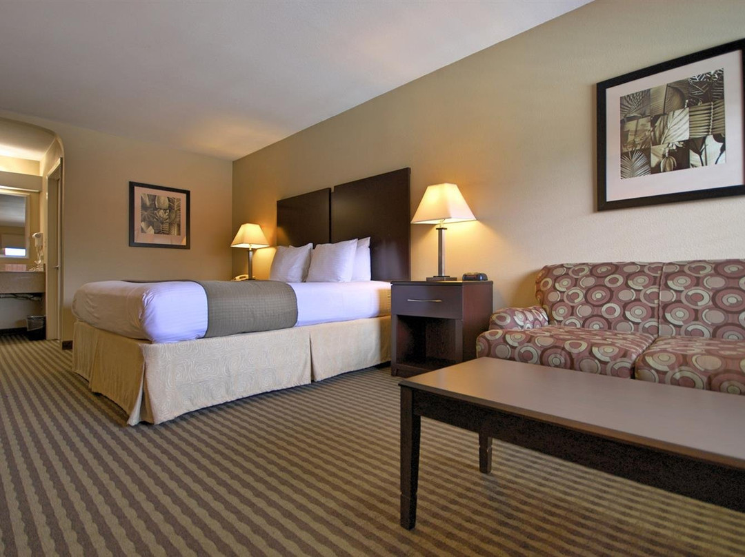 Best Western Cedar Inn主图