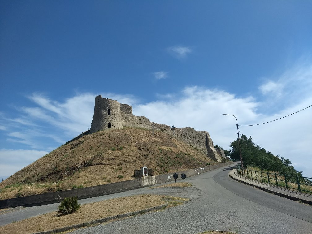 Simeri Crichi旅游景点-Castello Bizantino