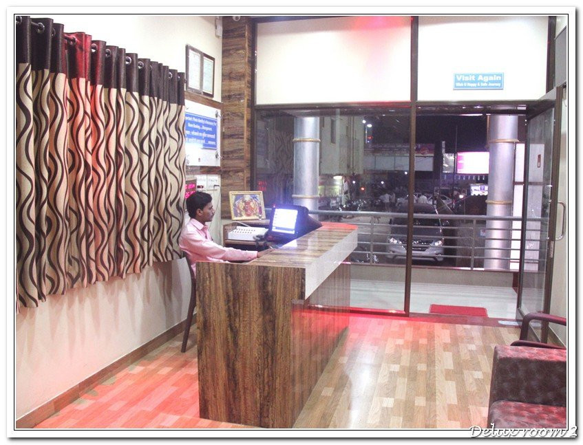 Bhaktavatsal Luxurious Lodge主图