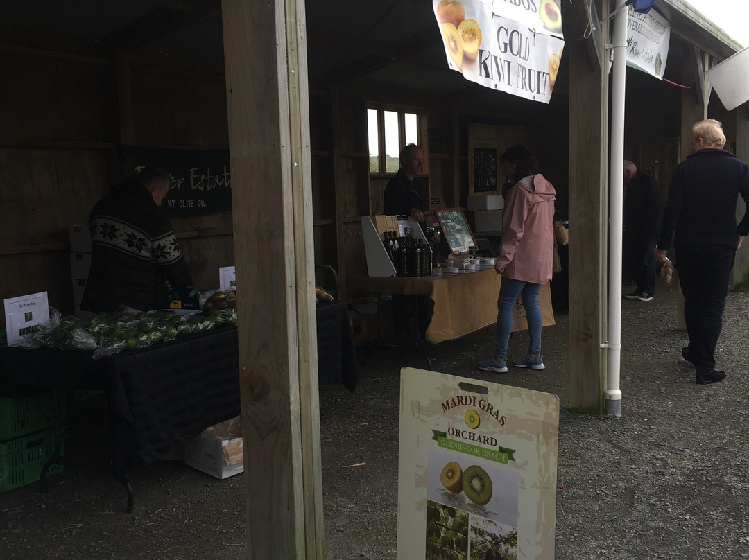 Clevedon Village Farmers Market景点图片