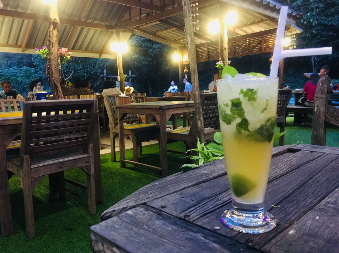 ระเบียงไม้