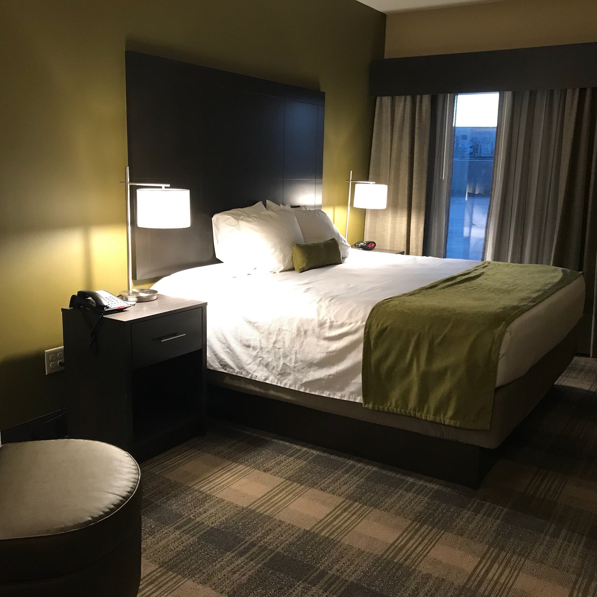 Best Western Plus New Orleans Airport Hotel-浴室