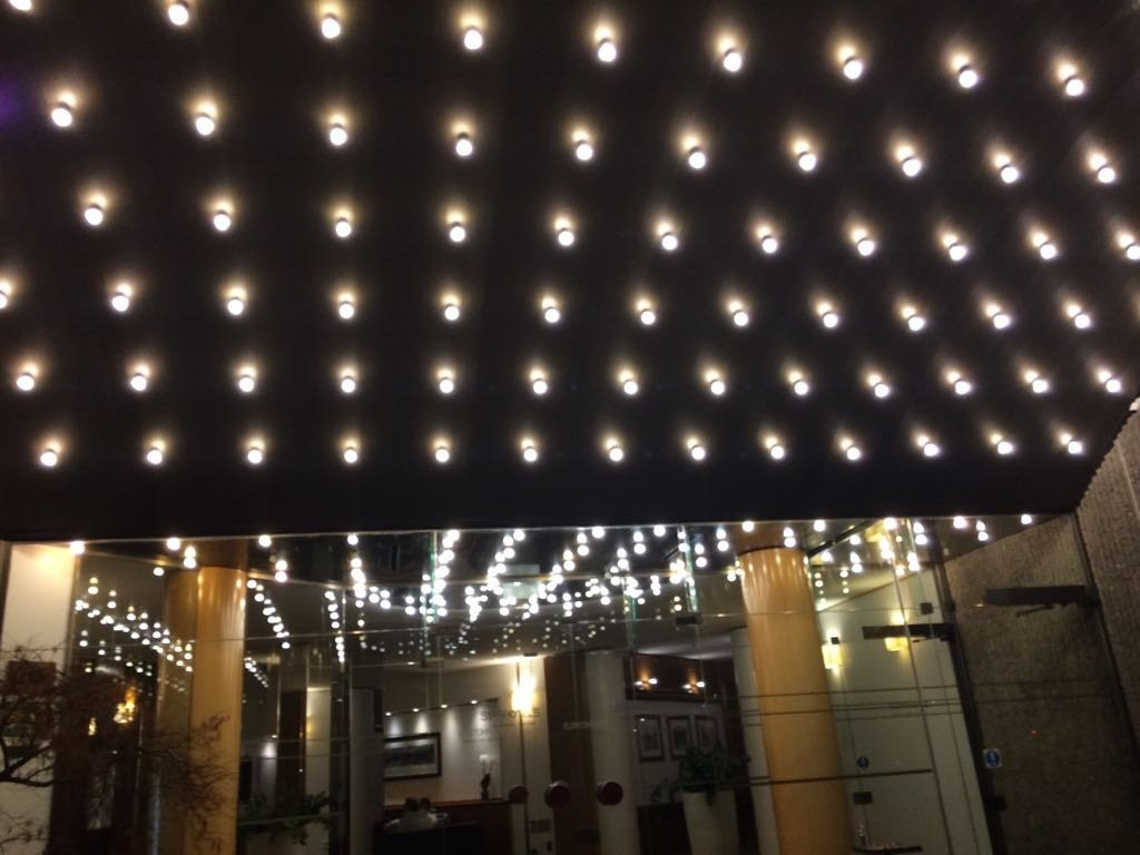 星际克里斯塔罗宫酒店主图