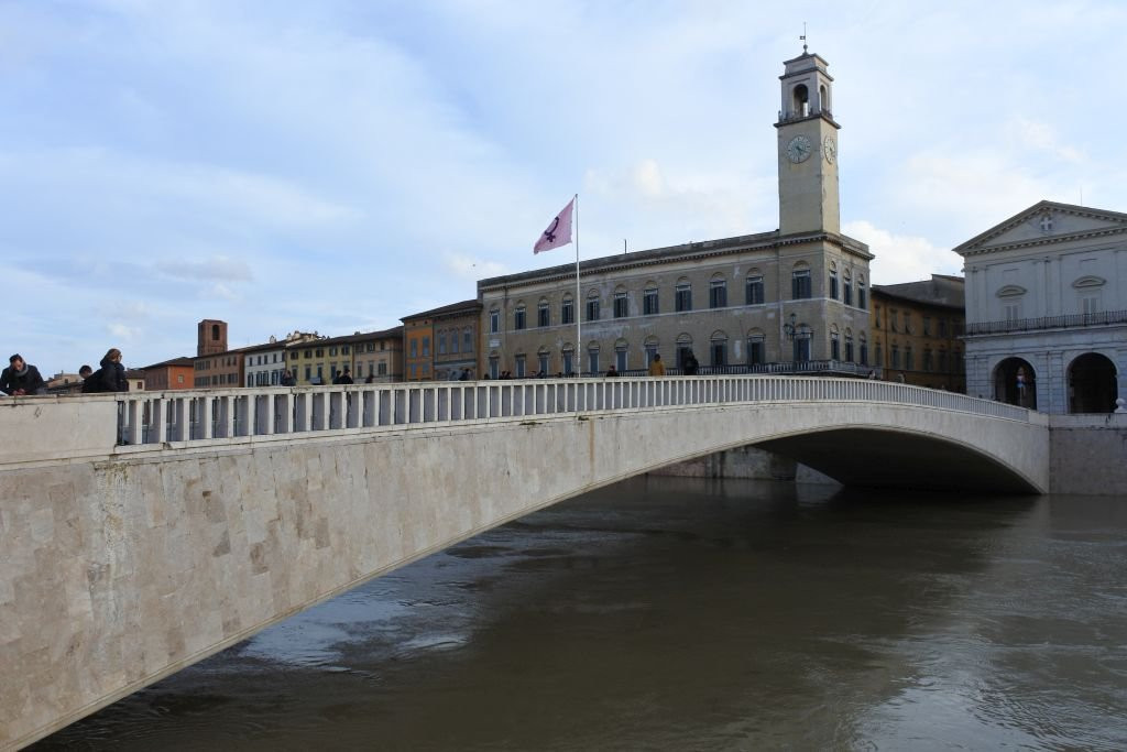 Ponte di Mezzo景点图片