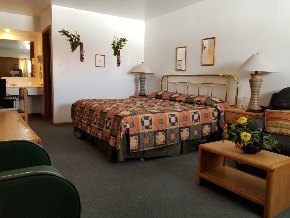 Palmer House Motel