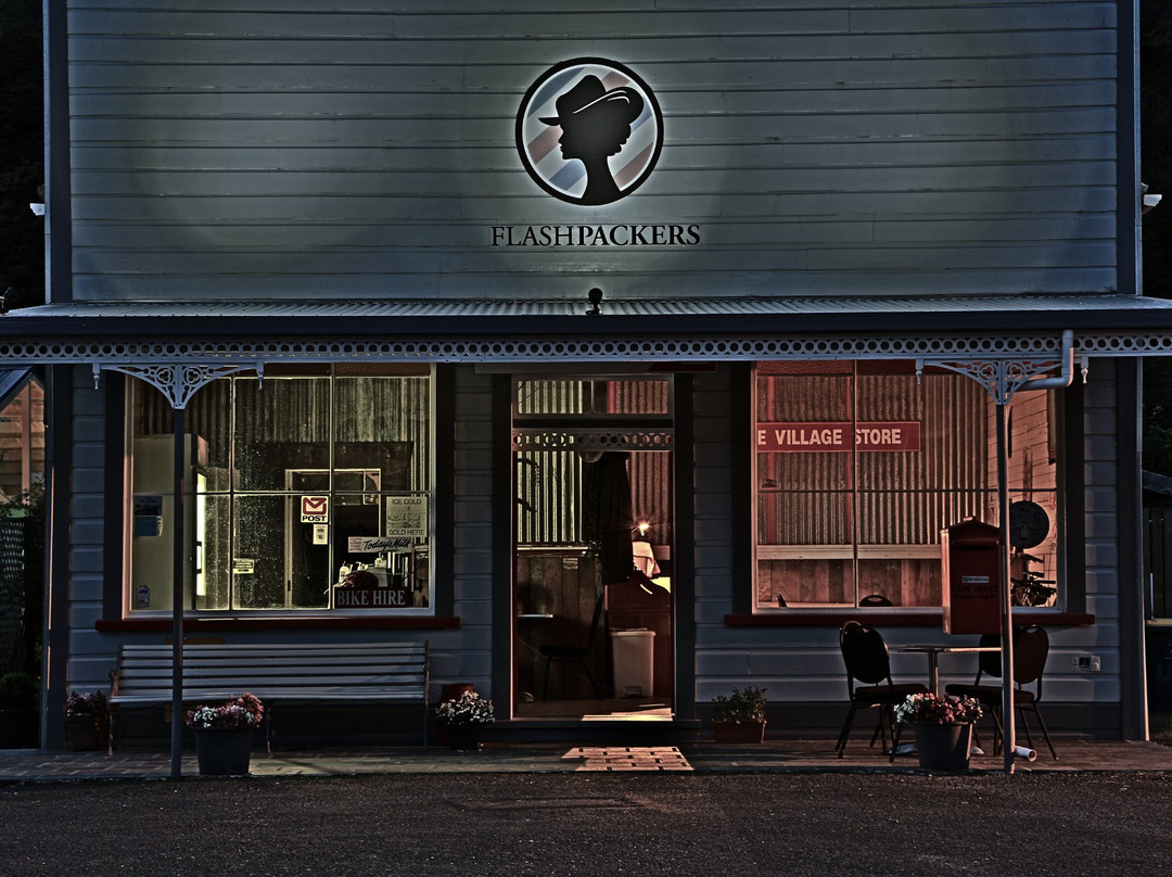 Flashpackers Ongarue – The Hub of the Timber Trail