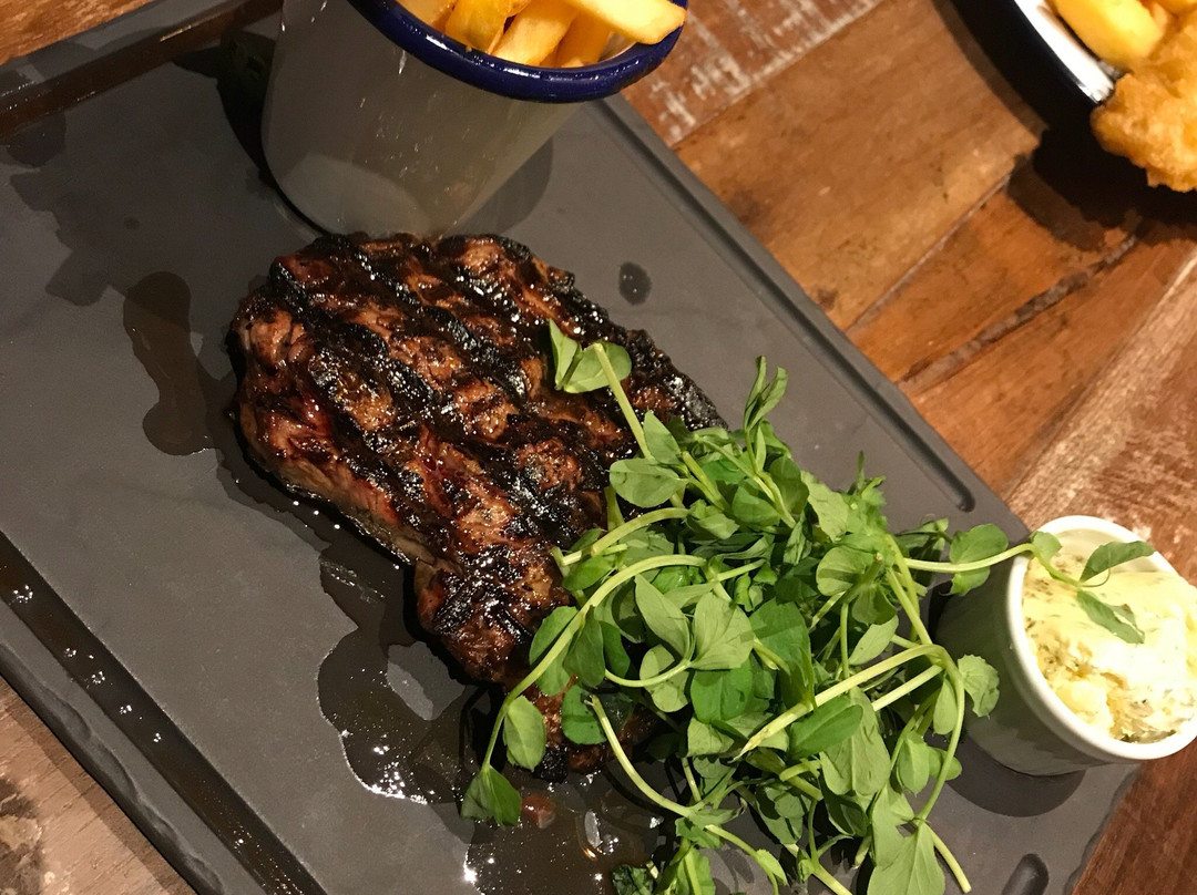 Exchange Food & Drink Lounge