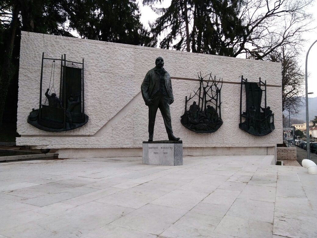 Monumento a Gaetano Marzotto sr-Valdagno必去景点
