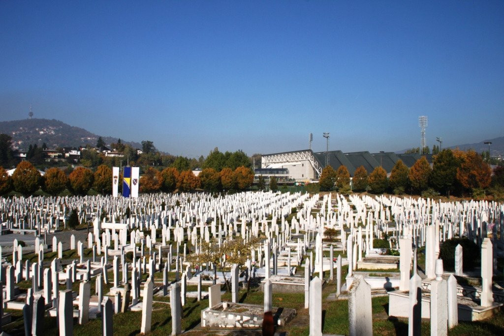 Mezarje Stadion景点图片