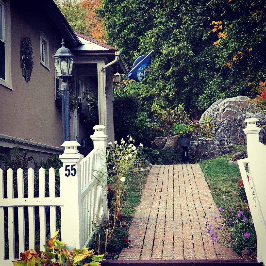 The Red Door B&B-官方