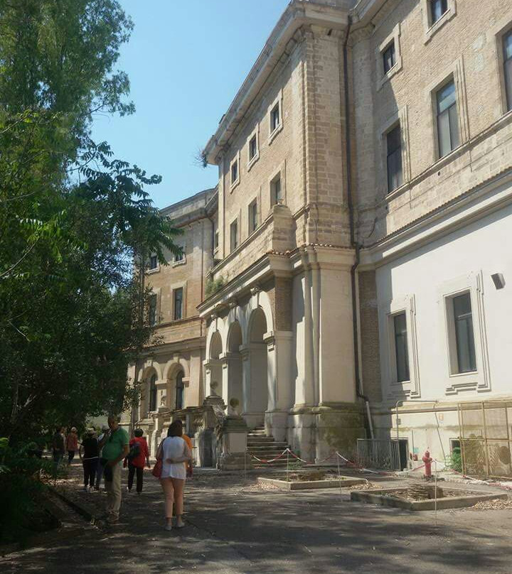 Palazzo Brasini-塔兰托必去景点