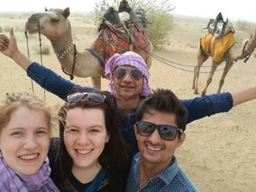 Carpe Diem Desert Safari景点图片