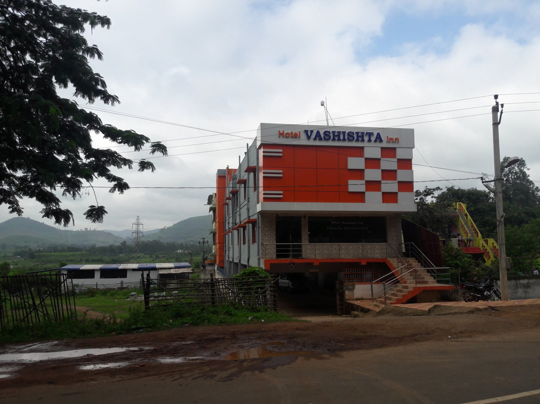 Hotel Vashishta Inn