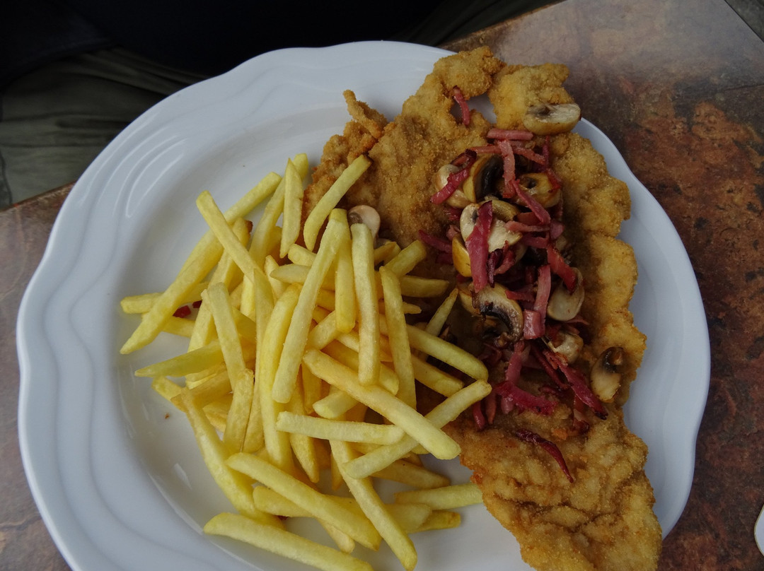 Höfner Stübl Minigolf-Sasbachwalden必去景点