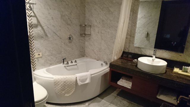 外经大厦酒店（合肥高铁南站罍街店）-浴室