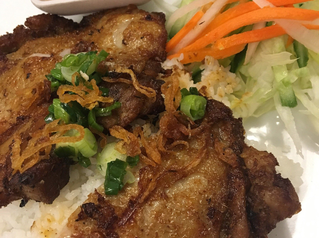 Broken Rice Restaurant