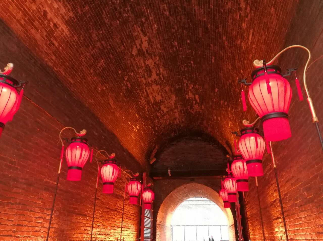 唐城墙遗址公园-西安市必去景点